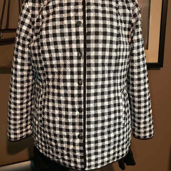 Reversible Houndstooth Quilted Jacket - Picture 3 of 5